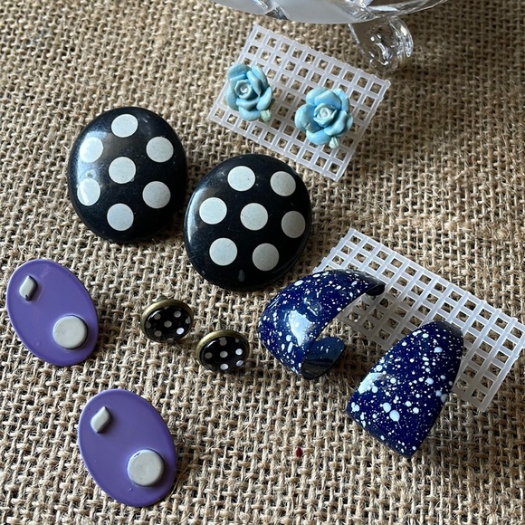 Retro earrings - Picture 2 of 3